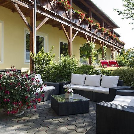 Der Dorfwirt Otel Rechberg Dış mekan fotoğraf